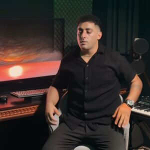 دانلود آهنگ علی عزیزپور وژم هامر پشتت نترس عشق اول و آخرم دانلود آهنگ علی عزیزپور وژم هامر پشتت نترس عشق اول و آخرم